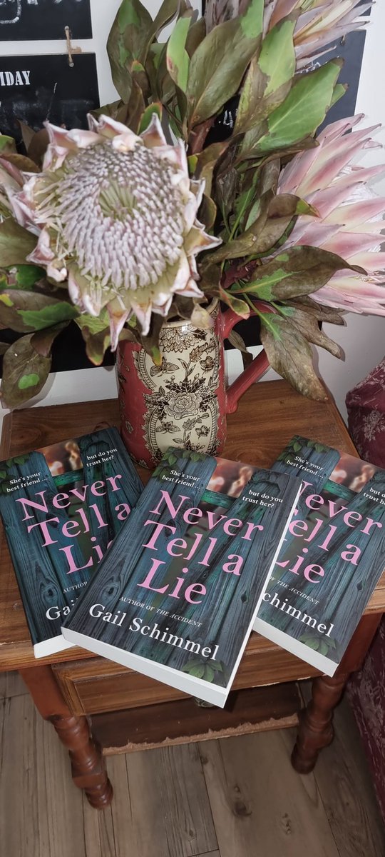 GailSchimmel's tweet image. Oh happy day - my copies of the SA edition of #NeverTellALie are here! #NewBook #readSA