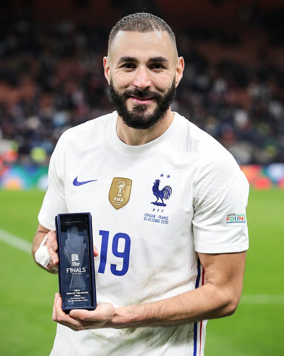 brfootball's tweet photo. 🏆 Real Madrid (19)
🏆 Lyon (7)
🏆 France (1)

Karim Benzema has now won 27 trophies, the most by any French player in history 💥 https://t.co/u1xNN0XL03