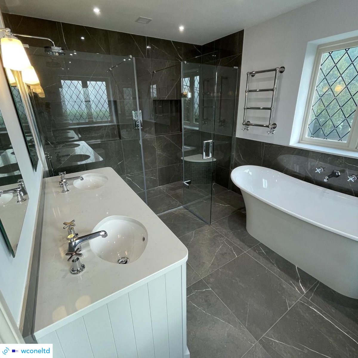 MatkiShowering's tweet photo. What a stunning ensuite! Thanks to @WCONE1 for sharing this inspiring image.
We’re delighted that our Ultra Bespoke EauZone Enclosure was chosen. It’s 2700mm wide, so creates a generous showering space. Perfect choice!
https://t.co/8FronLFsdw
#wcone #matkishowering https://t.co/vWdsmp72yy