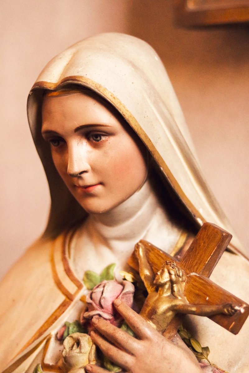 RCBirmingham's tweet photo. The latest episode of the Women in Scripture podcast is now available. Sister Anna O'Connor talks about Mary and her influence on our lives today https://t.co/AaPqsdaMRL @biblesociety #WomeninScripture #Scripture #Godwhospeaks #Bible #podcast #Catholicpodcast https://t.co/Bmwxqtwqm3