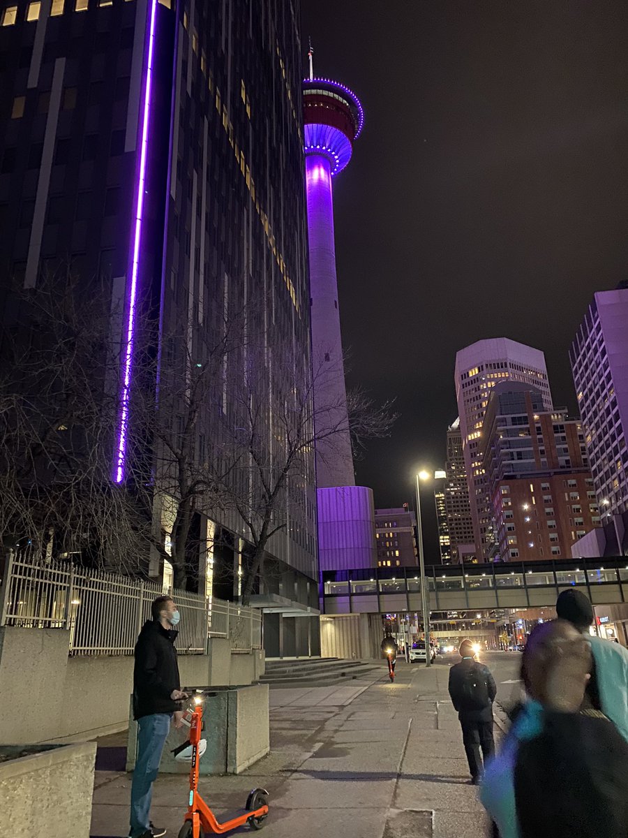 alentyler's tweet photo. Really glad I made this move 🇨🇦

This city is so beautiful and peaceful ❤️ https://t.co/cZxqjpAD3g