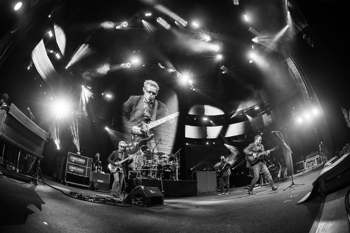 davematthewsbnd's tweet photo. Great weekend at the @FiddlersGreenCO! Thank you all for joining #DMB2021.

Night 2 pictures by @rene_huemer https://t.co/3zDnN9eBBC