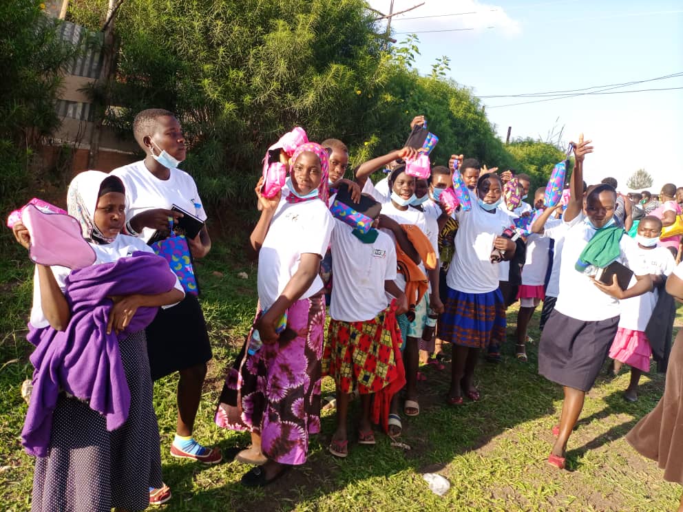 Doris Mugina (@dorismugina) on Twitter photo Happy international day to all girls across the world,
May this world be the safest place for you.
#DigitalGenerationOurGeneration <a href="/cogeUG/">COGEuganda</a> <a href="/WEGCDA3/">WEGCDA</a> <a href="/ElliotOrizaarwa/">Elliot Orizaarwa</a> <a href="/CSBAGUGANDA/">CSBAG (csbag.org)</a> <a href="/ieyaweuganda/">info@ieyaweuganda.org</a> <a href="/PlanUganda/">Plan International Uganda</a> <a href="/uwonet/">Uganda Women's Network</a> <a href="/JBakwangira/">Judith Bartha Bakwangira</a> <a href="/OxfaminUganda/">Oxfam in Uganda</a> <a href="/cgc_uganda/">Concern for the Girl Child</a> <a href="/TouchAfricaNow_/">Touch Africa Now</a> <a href="/hey_uganda/">HEY-PI Uganda</a> Happy international day to all girls across the world,
May this world be the safest place for you.
#DigitalGenerationOurGeneration <a href="/cogeUG/">COGEuganda</a> <a href="/WEGCDA3/">WEGCDA</a> <a href="/ElliotOrizaarwa/">Elliot Orizaarwa</a> <a href="/CSBAGUGANDA/">CSBAG (csbag.org)</a> <a href="/ieyaweuganda/">info@ieyaweuganda.org</a> <a href="/PlanUganda/">Plan International Uganda</a> <a href="/uwonet/">Uganda Women's Network</a> <a href="/JBakwangira/">Judith Bartha Bakwangira</a> <a href="/OxfaminUganda/">Oxfam in Uganda</a> <a href="/cgc_uganda/">Concern for the Girl Child</a> <a href="/TouchAfricaNow_/">Touch Africa Now</a> <a href="/hey_uganda/">HEY-PI Uganda</a>