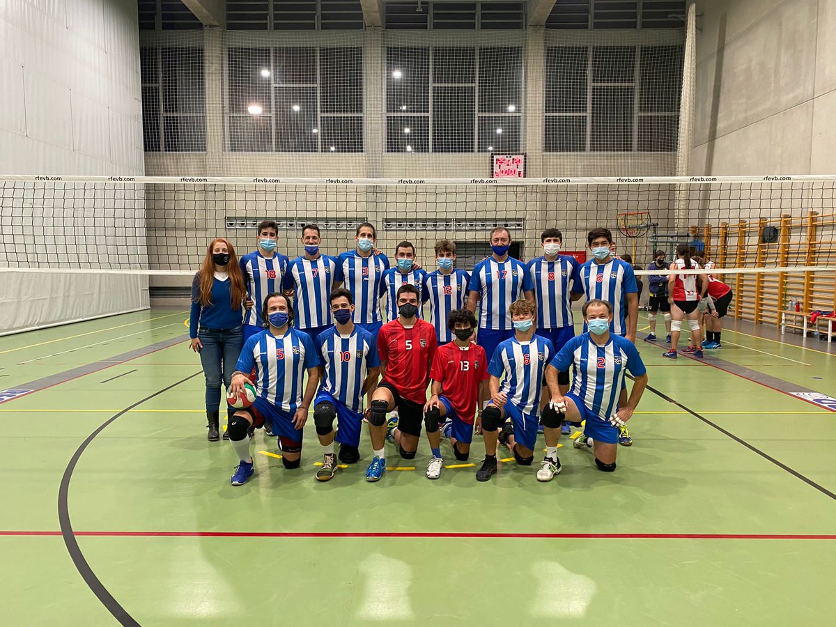 Victorias del Junior masculino 3-0 ante Alcalá, el Autonómico 1a División sobre Sanse 3-1 y del Nacional 1a División 0-3 en su visita a Asturias ante La Calzada.
<a href="/CNSRecuerdo/">Colegio Ntra. Sra. del Recuerdo</a>  <a href="/AARecuerdo/">Antiguos Alumnos C.Nª. Sra. del Recuerdo (Oficial)</a>