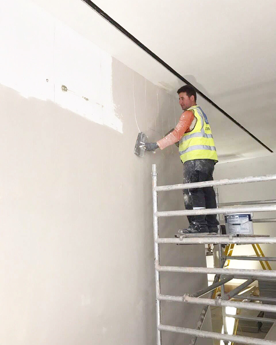 The masters of plaster. Our team will make sure remodelling your 4 walls is smooth sailing! 🛠️✨

Ready to start your renovation project? Simply email info@fixas.co.uk for all quotes and queries. 💻