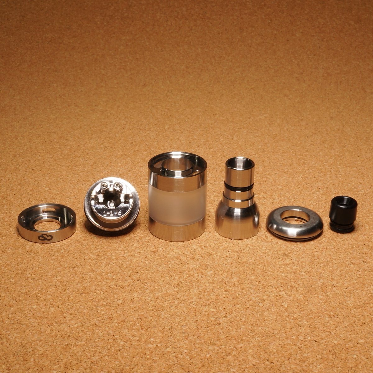 VAlphaline's tweet photo. Cloud Mods｜Cloud2 RTA 入荷。7月にリリースされた最新モデル。コンデションは DT に目立たない傷みがあるものの、それ以外は使用感程度で良好な状態ですので、安価で試したい方は是非お見逃し無く！😋😘😜DM大歓迎 #CloudMods #Cloud2 #RTA #MTL #HighEnd #Vape #vape好きな人と繋がりたい #vape放出 https://t.co/Zhsz9WAtDy