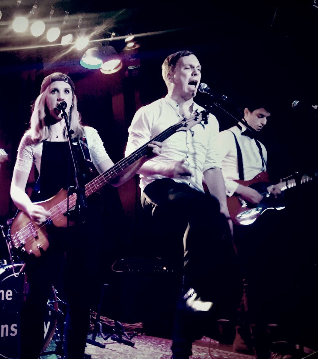 We are missing our live shows and hope to be back with you as soon as we can! In the meantime, you can listen to us on Spotify, I tunes and all major streaming platforms! Love, ES