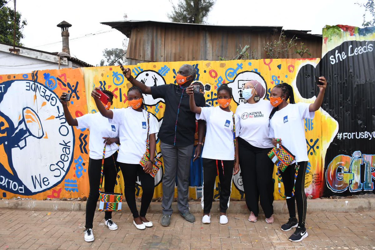 “Promise me you will never give up and you will never stop dreaming..” CAS Nadia inspired young girls to keep dreaming as we celebrated international day of the girl child #DayOfTheGirl #KenyaNiMimi #OfDreamsAndWhatever  @UNFPAKen @OlajideDemola @Kenya_NI_Mimi @nadia_abdalla_