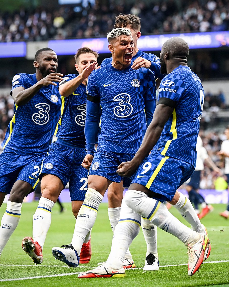 MrTawfiqgonja_'s tweet photo. International break is something oo, making the days Soo boring.
    Club football please come back quick
#SportsCenter #TheRoyalsArmy https://t.co/BwzoqhQEAu