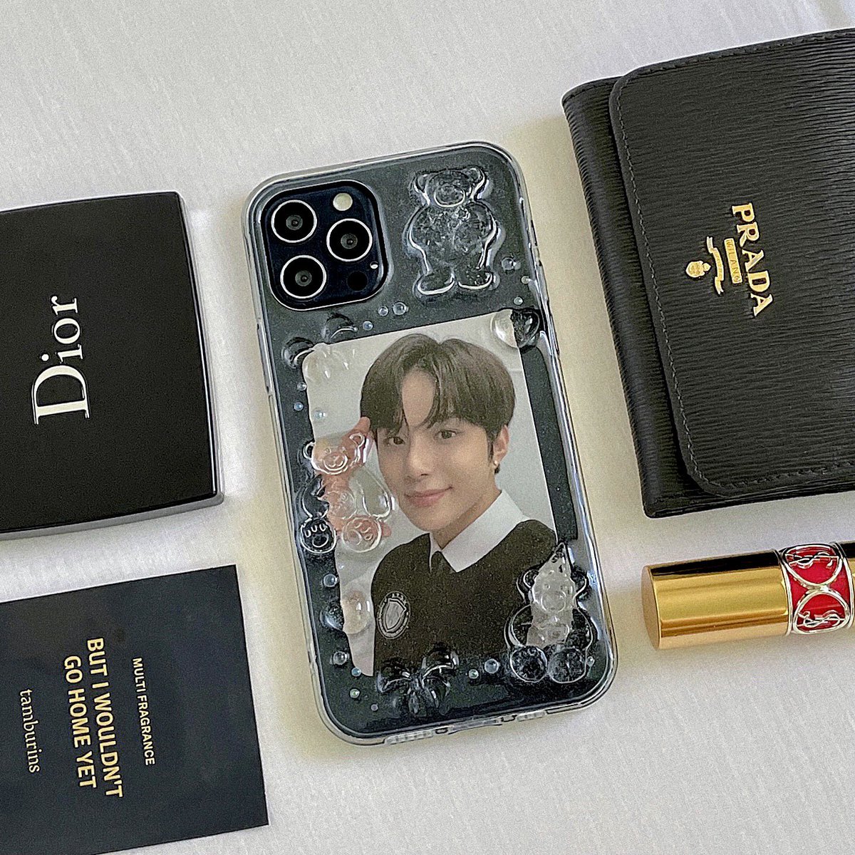 vmyjy's tweet photo. ༚✧˳⁺⁎ 𝚁𝚃 𝙴𝚅𝙴𝙽𝚃 ⁎⁺˳✧

ⓇⓉ 추첨 한 분에게 레진 폰케이스 제작해드립니다 💗 제작 및 모든 문의는 DM 부탁드려용 ⋆⁺₊⋆ ♡̷̷̷ https://t.co/fbAntyGuo0