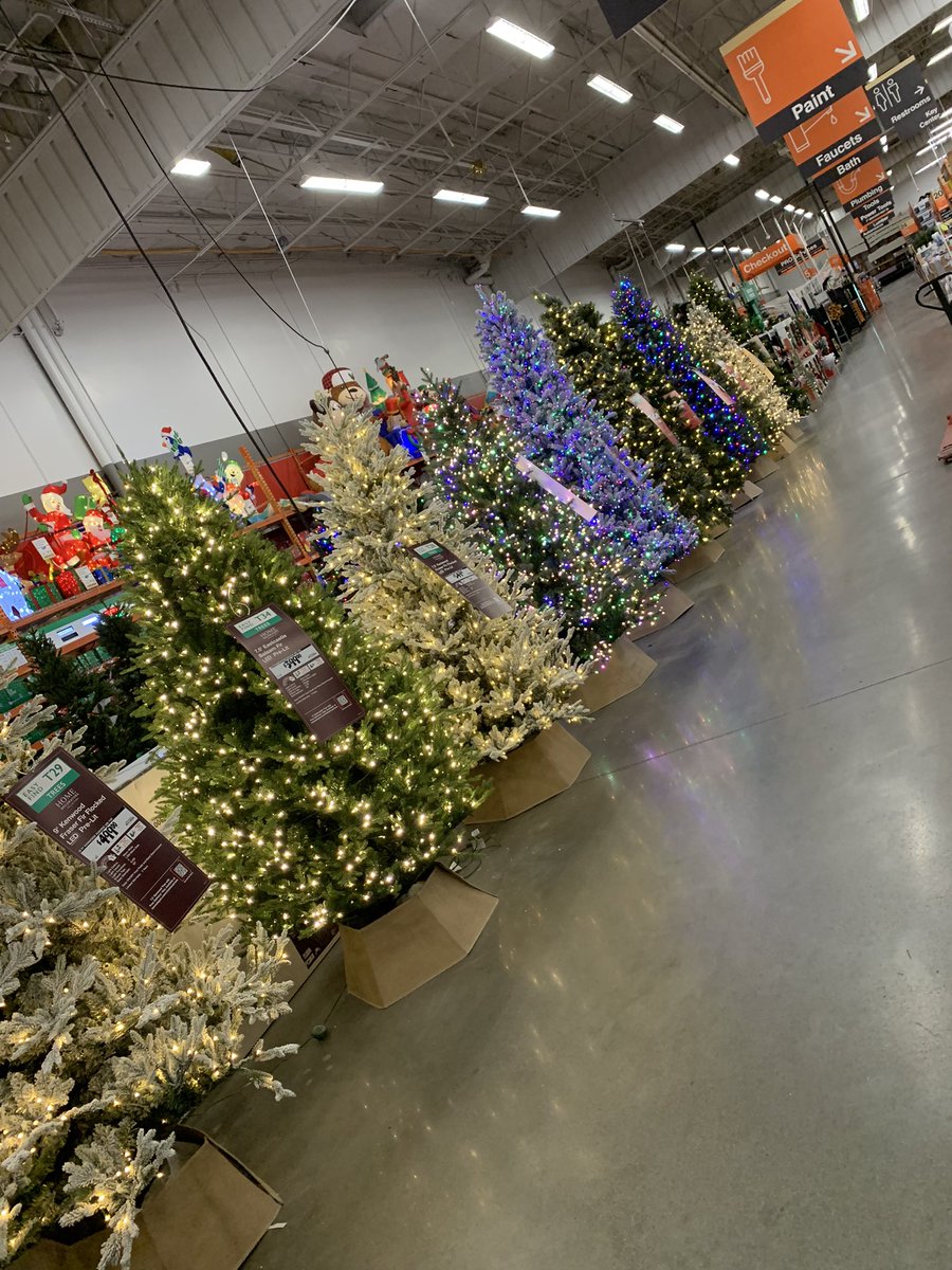 It’s Christmas at Home Depot! Come see the crew at the view we’ve got what you need to make all your Christmas wishes come true! #xmastime #NorthPacProud #weloveourhomedepot #crewattheview