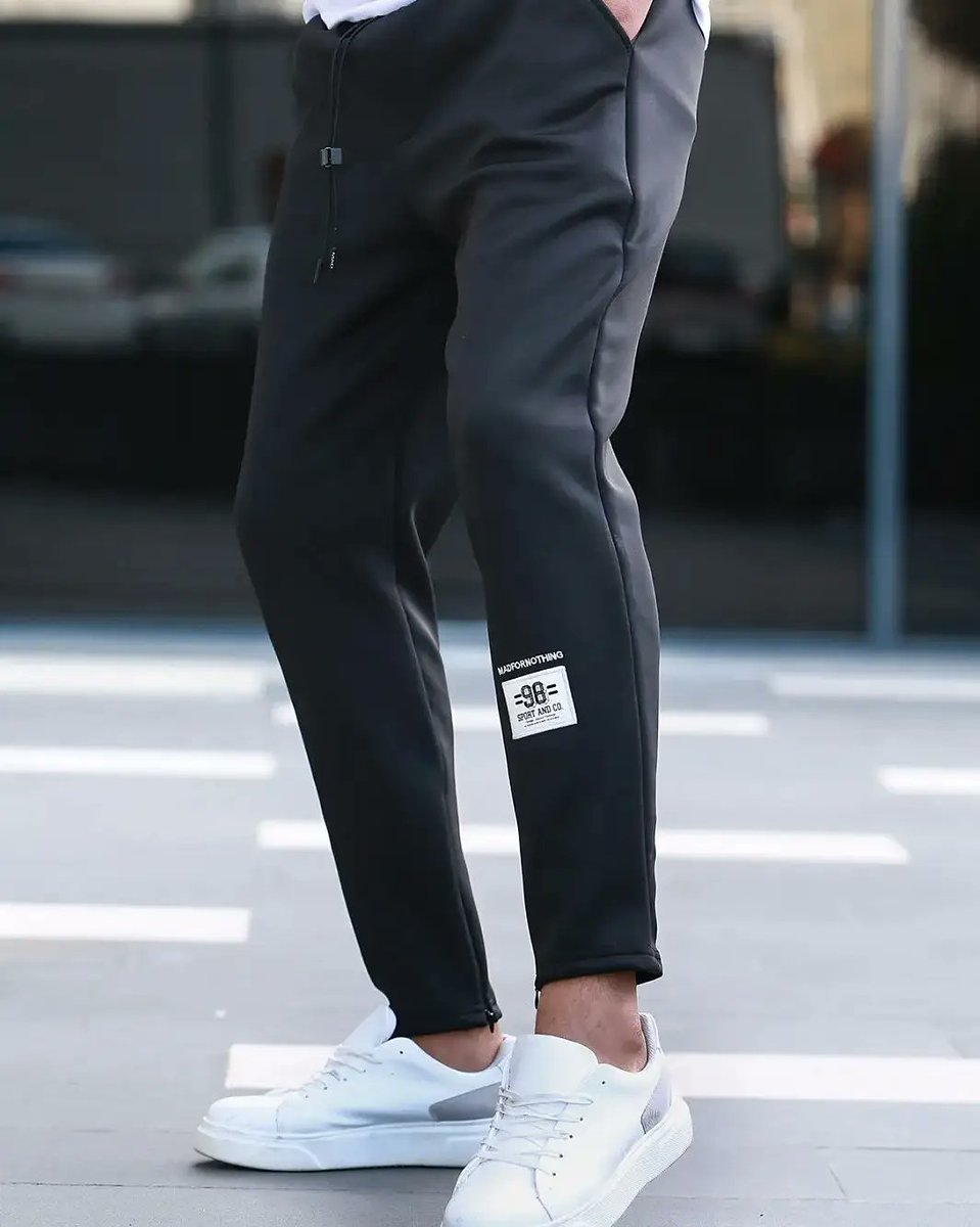 Madmext esofmanlar tam da size göre 💯

₺150 ve üzeri bütün alışverişlerde ücretsiz kargo 🚛

Ürün Kodu:5421🎁

Ürün Fiyatı:₺139.99🏷️

#madmext
#madmen
#yenigelenler
#indirimgunleri
#istanbul
#türkiye