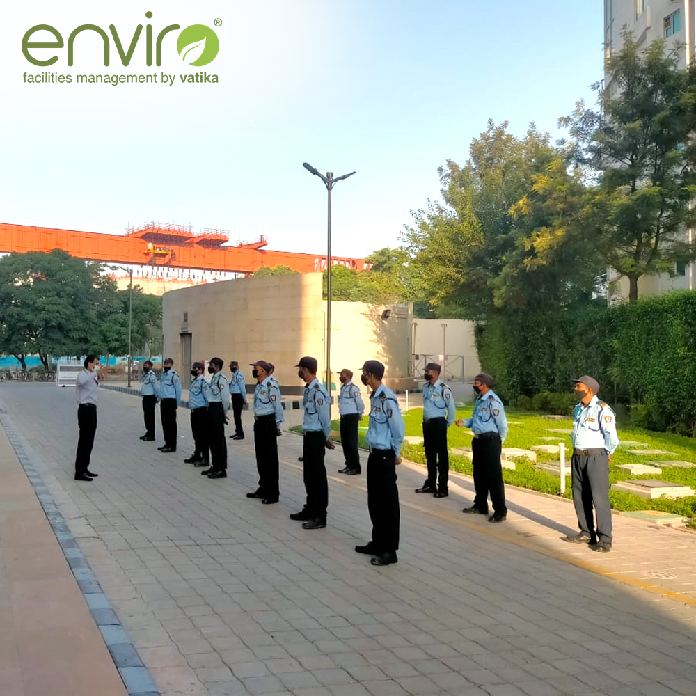 Our #Mornings start by taking a pledge to keep you and your #Family #Safe & #Secure.

#EnviroCares #SecurityDrill #Security #SOP #SuryaNamaskar #Surya #SunSalutation #Yoga #YogaPractice #YogaInspiration #YogaLife #YogaTeacher #Fitness #Health #Enviro #FacilityManagement #IFMS