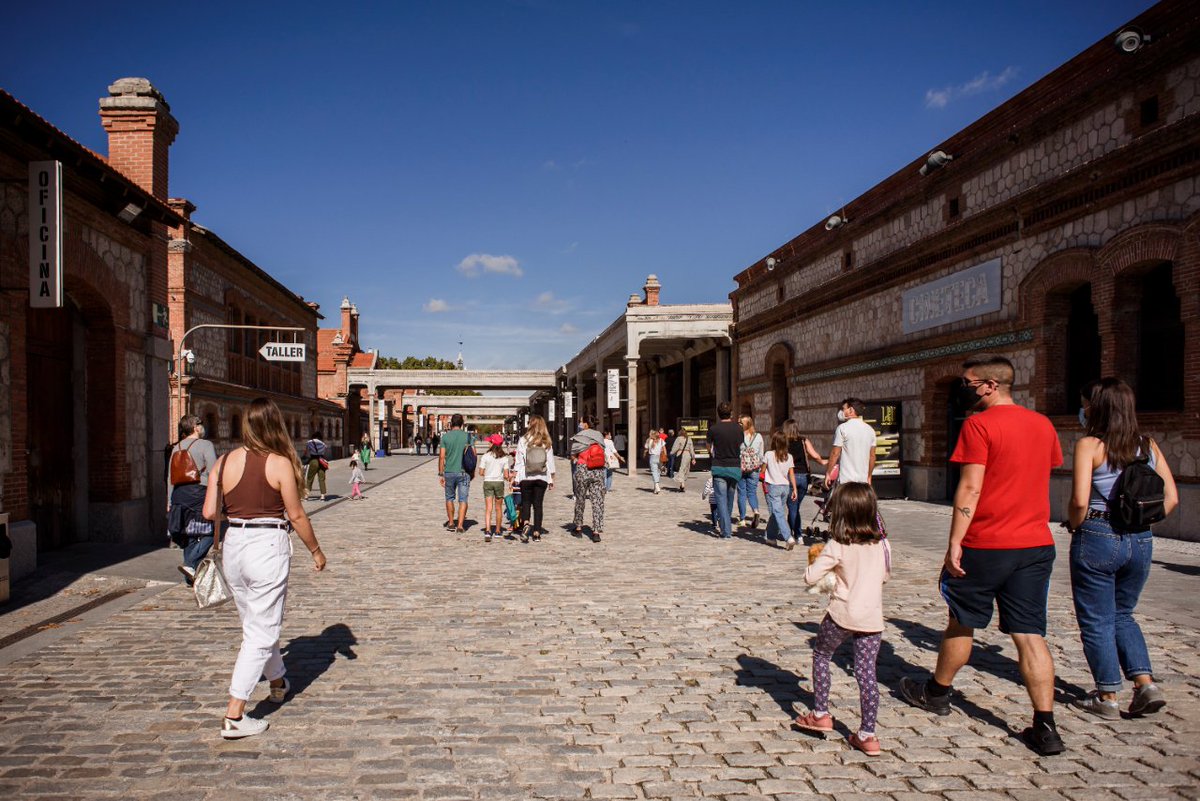 💫 Sin duda una de vuestras favoritas en esta edición han sido las rutas OPEN FAMILY donde mayores y pequeños han podido conocer la arquitectura a través de los sentidos.

🎉 ¡Gracias por hacerlo posible!

👉 Cuéntanos cómo fue tu experiencia.

#OpenHouseMadrid #OpenFamily