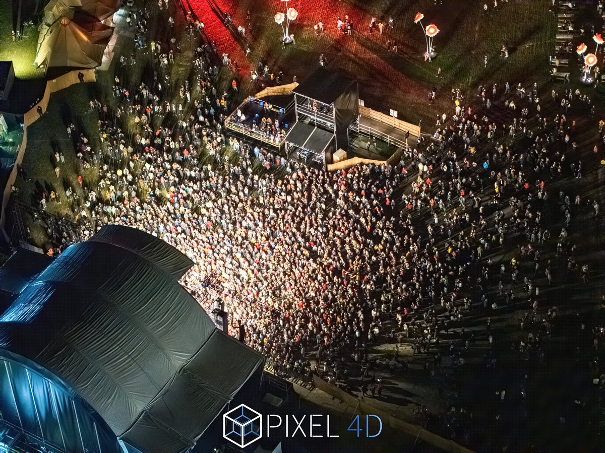 PIXEL 4D tweet media