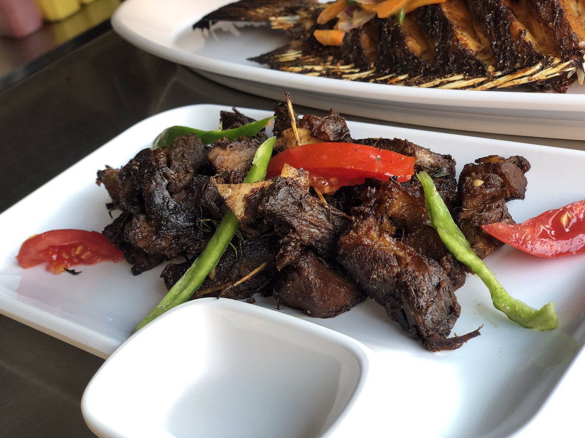 MotoRestaurant's tweet photo. Your Favorite Restaurant is just a phone call 📲 away...!!! +256 788 653 471 / +256 759 653 470.
Sit back, relax and let us serve you!.

#MotoExpressDelivery https://t.co/ntolHrWllx