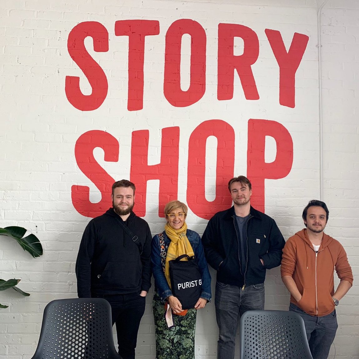 Story Shop tweet media