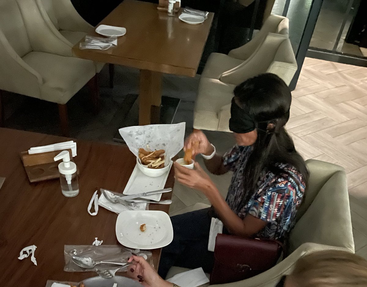 inaramez's tweet photo. Today i went through an amazing experience of fine dining at #Crave #Arkan in TOTAL DARKNESS served by vision impaired helpers!I learned how vision impaired people find their way through darkness&i failed to use my other senses!It was such a healing experience! #DialogueIntheDark https://t.co/iumagzrpIP