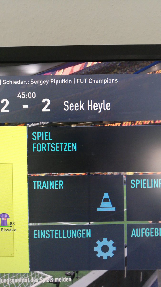 Tim73501474's tweet photo. @EAHelp @EAFussball

Moin, ich habe eben gegen jemanden mit diesem Vereinsnamen gespielt, und ich nehme an so ein Name ist nicht erlaubt. Habt ihr Interesse an dem PSN Namen von dieser Person? :)

gerne retweeten🤝 https://t.co/rQCVXNVzl4