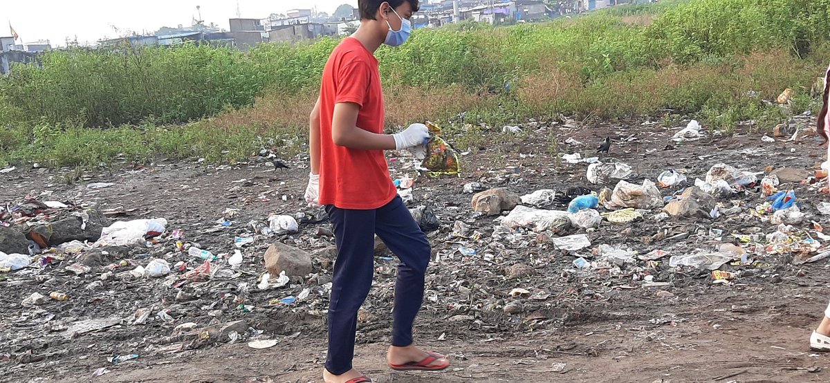 IRubinaansari's tweet photo. Week 3.
#latepost
#cleaning #meralakshdeshswacch
#monday #workout #throwgarbage https://t.co/zstypkldPH