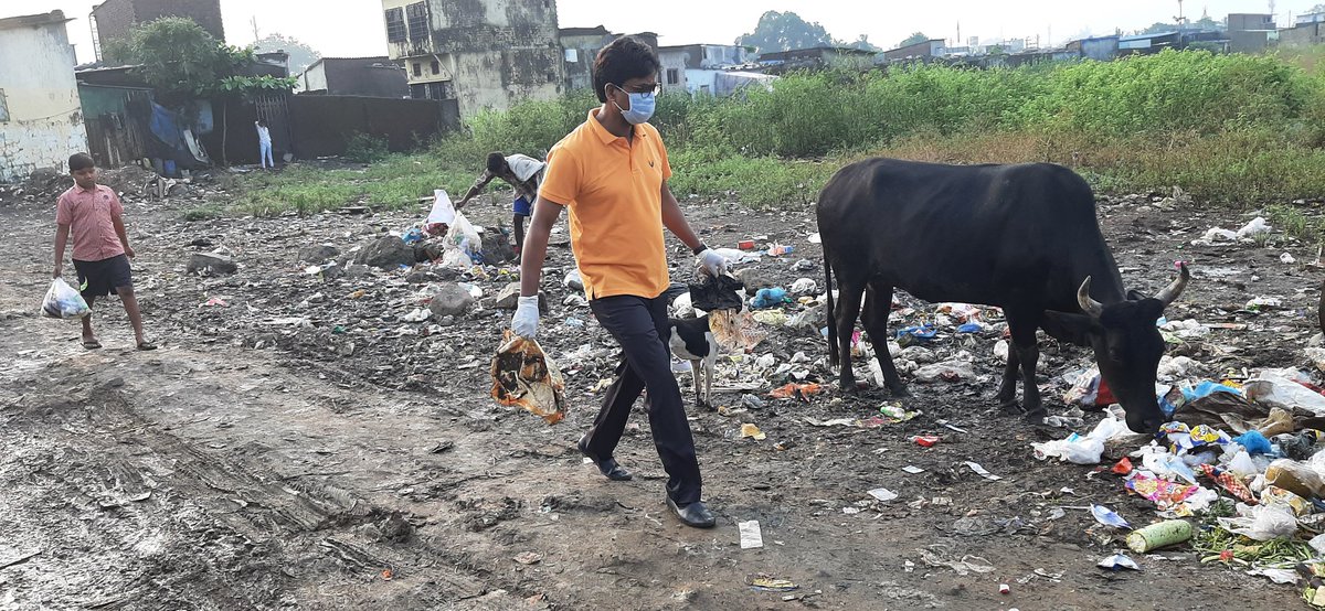 IRubinaansari's tweet photo. Week 3.
#latepost
#cleaning #meralakshdeshswacch
#monday #workout #throwgarbage https://t.co/zstypkldPH