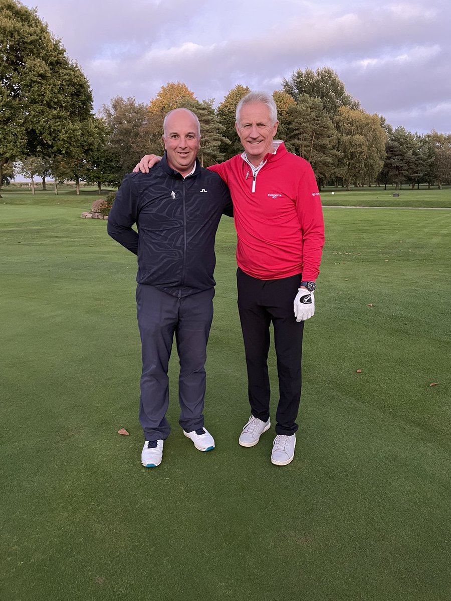 ARichardsonPro's tweet photo. @AMurrayGolf scores -5 Under Par in the 4th Round of a 72 Hole Challenge @lymmgolfclub Unbelievable display of golf in the final round when the body should be getting tired. #GreatToWatch #Fantastic #GoodGolf #Charity @GolfTravelHub @golfhubber https://t.co/MJwwo1dSCr