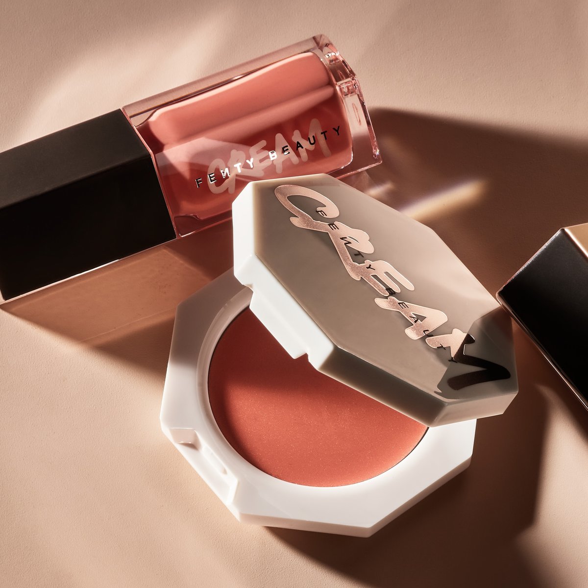 fentybeauty's tweet photo. Life's a peach, so we wifed her 😏 Our new luscious duo #RESTINGPEACHFACE 🍑 offers two of our most creamy formulas in new universal peach shades: #CHEEKSOUTCREAMBLUSH in 'PEACH FACE' and mini #GLOSSBOMBCREAM in 'PEACH POUT.' 

Y'all Coppin' 10/15 or what? 😏 https://t.co/4N1fZOGpzw