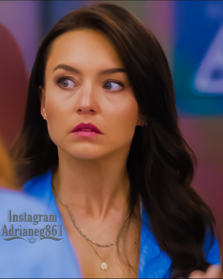 Adriane197's tweet photo. 📸 #angeliqueboyer @Anboy88 #RenataSánchezVidal #VencerElPasado @Vencermx #capitulo65 #prints #fotoedit #fotoeditada #lasestrellas #conlasestrellas 🇧🇷🇲🇽 https://t.co/yIM2C5EWmY