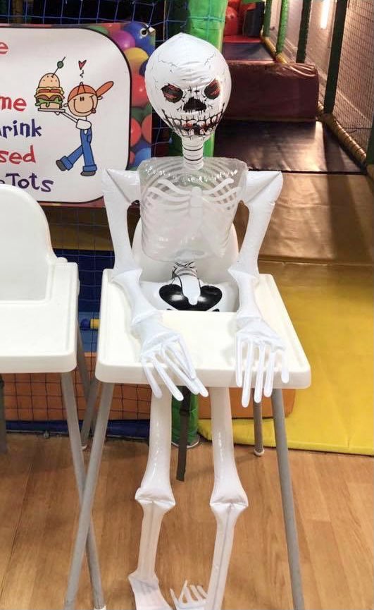 AmandaCPoll's tweet photo. So my staff have decorated my kids play venue for Halloween and is it just me or does this not look quite right……? 😂 🙈 💀 🍆

#writerslife #writingcommmunity #funnyhalloween #rudesketeton #rudehalloween #funnyskeleton #writerslift #notforkids https://t.co/B3eaeN0ZcY