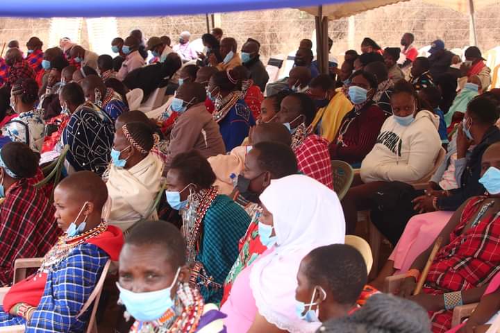 AFGMBoard's tweet photo. As we marked #InternationalDayoftheGirl it is important to have in place safe spaces for girls to protect them from harmful cultural practices like FGM, teenage pregnancies &amp; child marriage.The Govt of Kenya appreciates the support of partners in the campaign to eliminate FGM. https://t.co/JKpttZhAIP