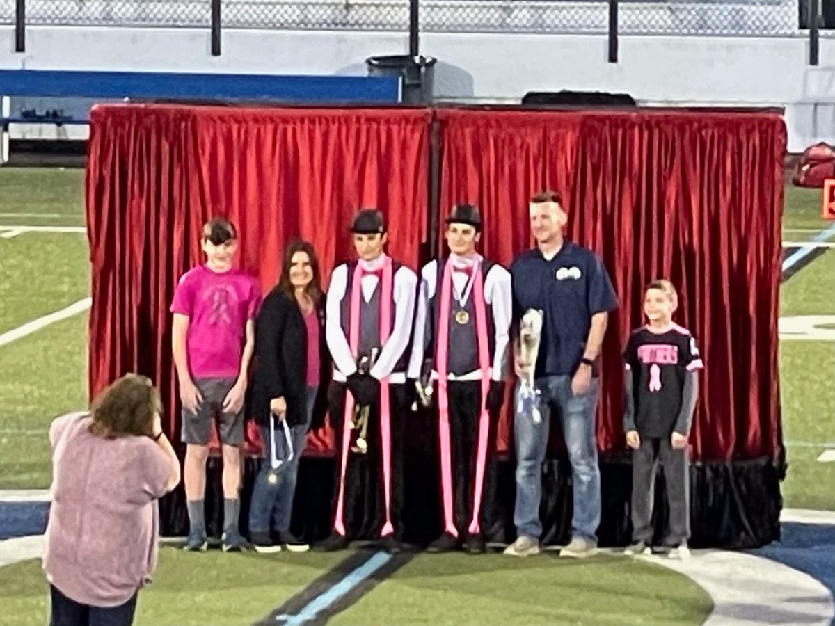 QCHSVolleyball tweet media