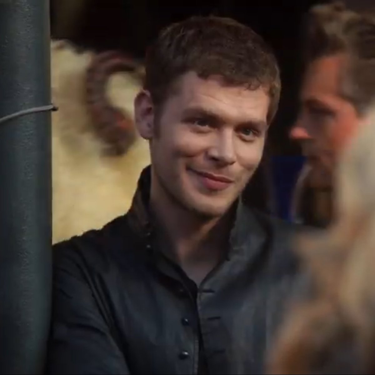 ً (@klausdailys) on Twitter photo 