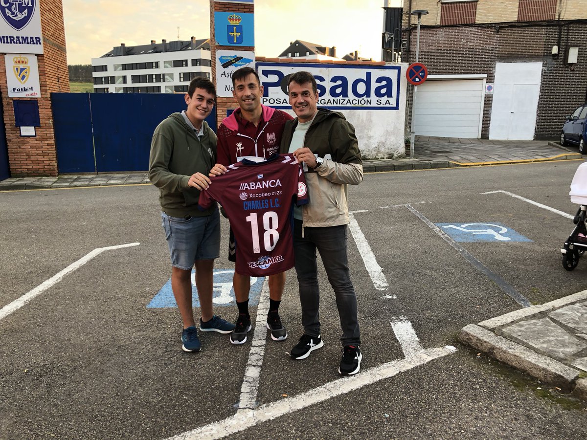 Esteban tweet media