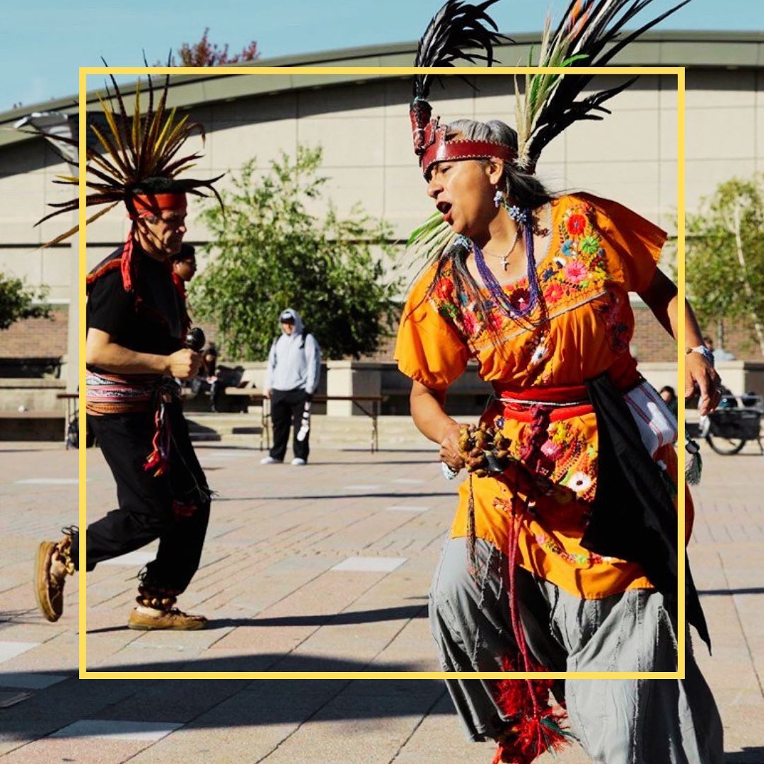 UIC_OGE's tweet photo. Today we celebrate #IndigenousPeoplesDay beside our indigenous students and their peoples. We understand the need to not only acknowledge and honor the history, culture, and achievements of indigenous peoples but to also erase dated traditions that have long harmed them. https://t.co/Km6EXWsUIj