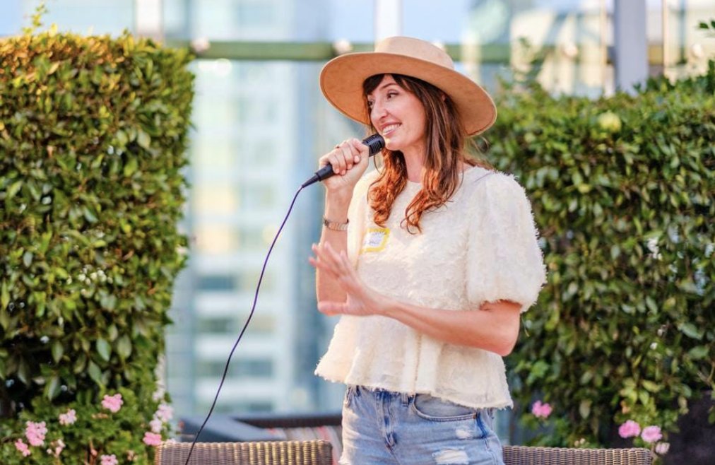 <a href="/annaskaya/">Anna Skaya</a>,  CEO and founder of <a href="/basepaws/">Base paw</a>, is pioneering feline genetics while helping cat lovers better care for their pets by providing breed, DNA, and dental health reports. #LongLA

bit.ly/3mHOs51