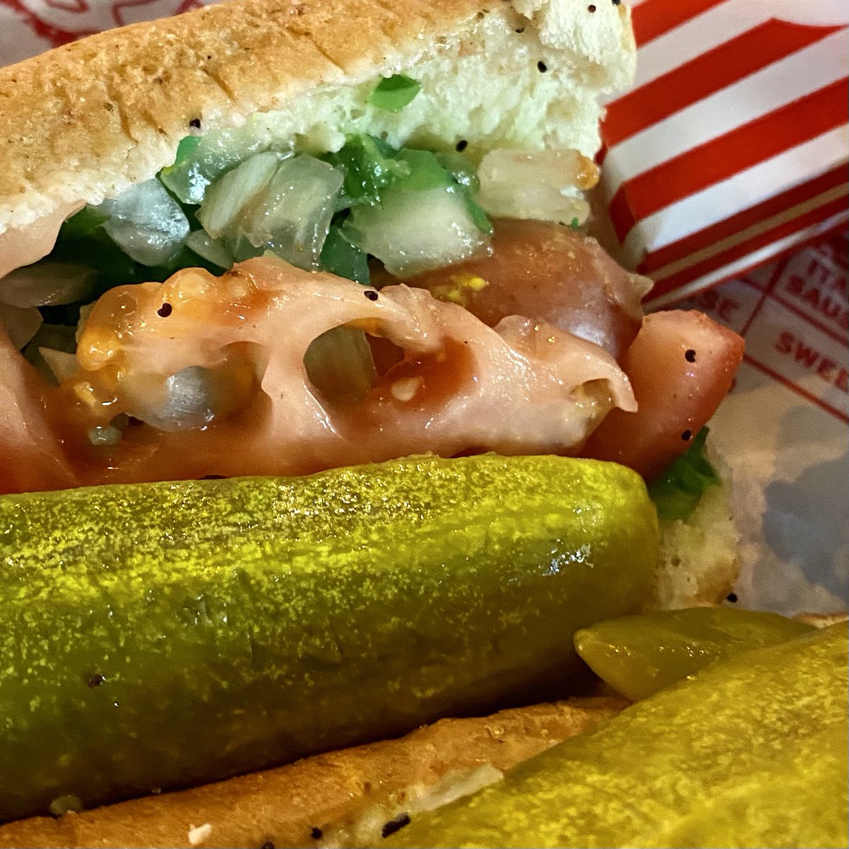 CMoneyKS's tweet photo. Have been jonesing for a Chicago dog for MONTHS. 2 Portillos Beef Hotdogs and rings for lunch today, BABY! #ChicagoDog #Hotdogs #Chicago #NeonGreenRelish https://t.co/5kicFP9A66