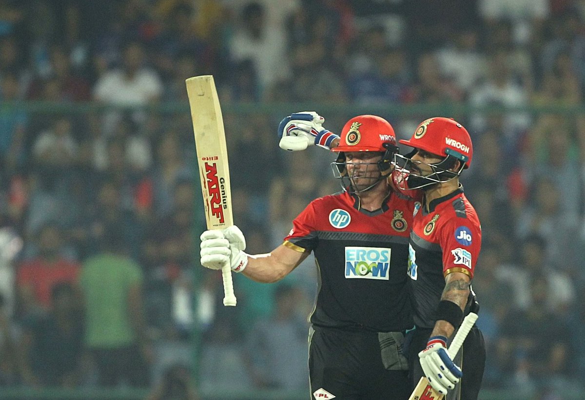adityasinha0044's tweet photo. तुम RCB के fan हो या ना हो....
लेकिन इस टीम को hate नहीं कर सकते🤞#RCBvsKKR https://t.co/7uyihVllCk