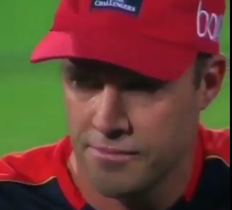 pratikbagadia's tweet photo. And our wait continues 😞
14 seasons 0 titles.
#RCB Fans are disappointed but let us support the team. My support for RCB shall never stop!
Once a RCBian always a RCBian
@imVkohli @ABdeVilliers17 lots of love to you ❤️
#viratkholi #RCB4Ever #ABD https://t.co/q16pkRmTSr