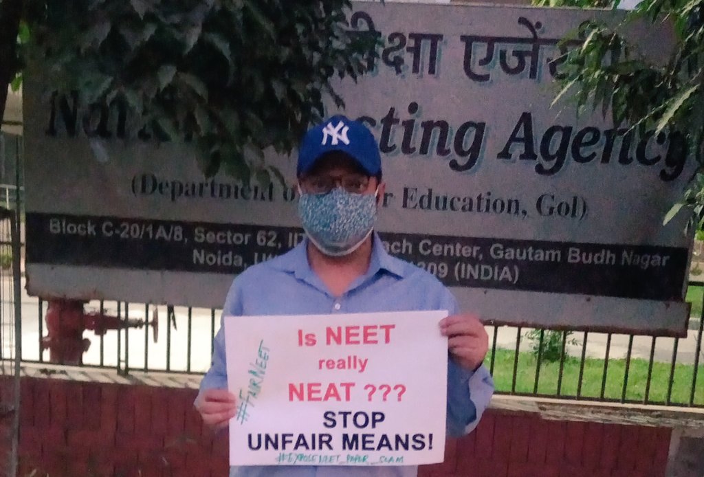 ActivistSukhpal's tweet photo. We will keep being vocal till we have #FAIRNEET 
परीक्षाओं की पवित्रता के लिए, चाहे कोई कितना भी अनसुना करे, हम आवाज़ उठाते रहेंगे।✊ 
#ExposeNEET_Paper_Scam 
@DG_NTA @EduMinOfIndia 
@ActivistSukhpal https://t.co/fLIgOhNeno