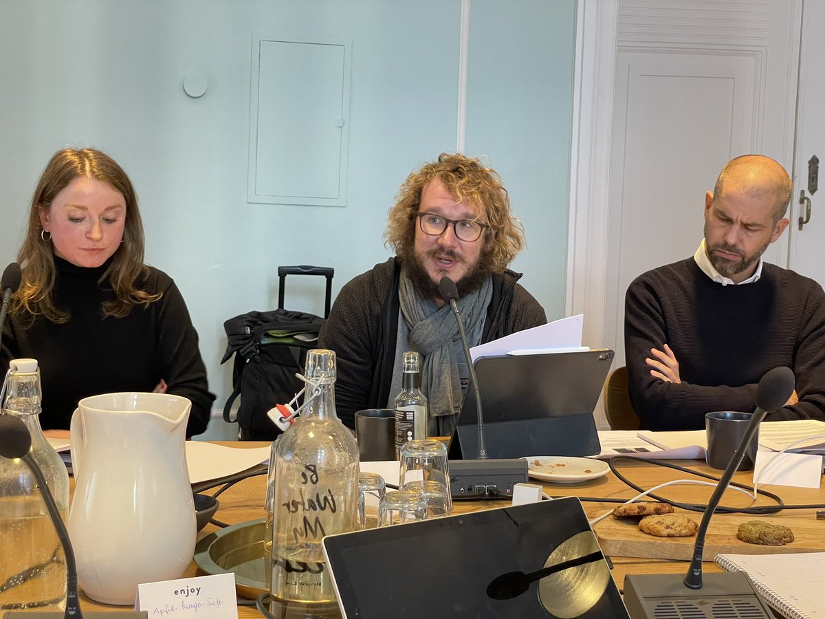 k_schalter's tweet photo. In den #Sondierungsgesprächen werden erste wichtige Weichen gestellt. Wir reden mit @BraFDP und @DJanecek im #BDADigitalrat darüber, was digitalpolitisch jetzt angepackt werden muss. Danke für den guten und offenen Austausch! https://t.co/YWXDTlJE8o