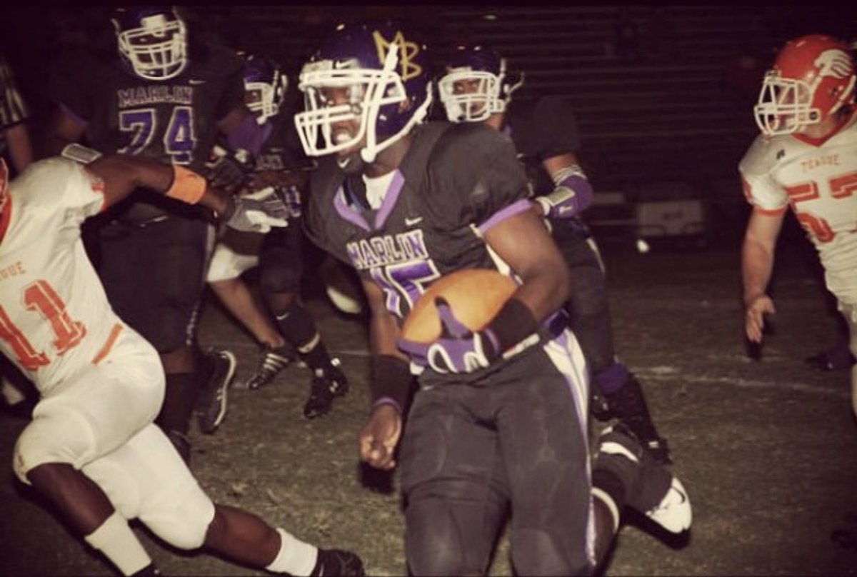 CoachHitchens's tweet image. C.Hitch is back🏈🐶‼️(12 Years Later)
M-Square 254😤
#jerseyday
#homecomingweek
#classof2009