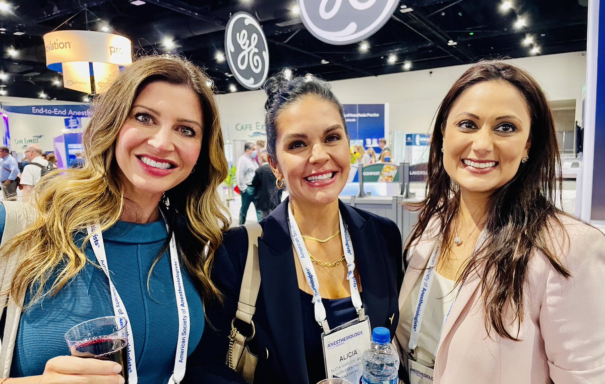 alifitmd's tweet image. A day in San Diego spent scanning and speaking!  Thanks for a great collaboration @HoltzMaggie 
#ASA2021 #ANES21