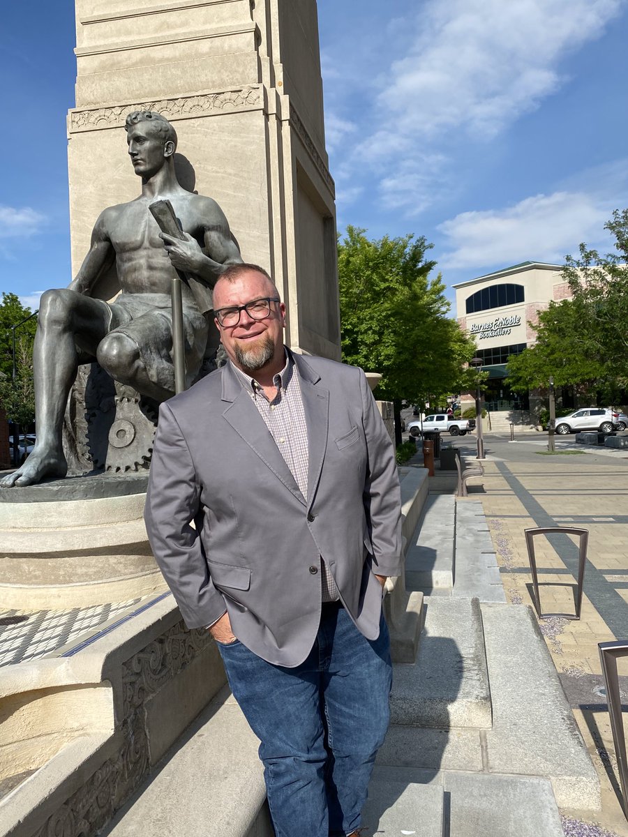 BennyRaskin's tweet photo. Took this 6 months ago. The goal was to get to October 11, the day ballots go out. Thank you to every person who answered your door, phone or email. Running for office has been an incredible experience. https://t.co/hNPBzJlhaz #utpol https://t.co/R5DSxHbPNh