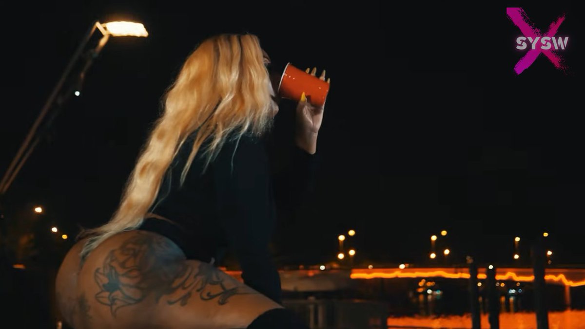 Coucou <a href="/MonetLiza1/">Liza</a> 🥰

Nous venons de lancer notre TV dédiée aux clips chauds et explicites sur notre site, tes clips "My Best Plan 2", "Business", "Chikwang &amp; Rougail" et "Bubblegum" sont rentrés en rotation ! 

👉 SOYOUNGSOWILD.COM/TV

Reste au top 👑