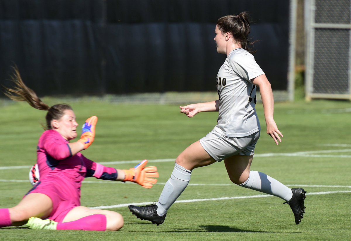 CUBuffsSoccer's tweet photo. Happy Thanksgiving 🇨🇦 https://t.co/jE9SftXaNg