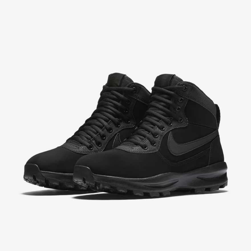 nike manoadome black