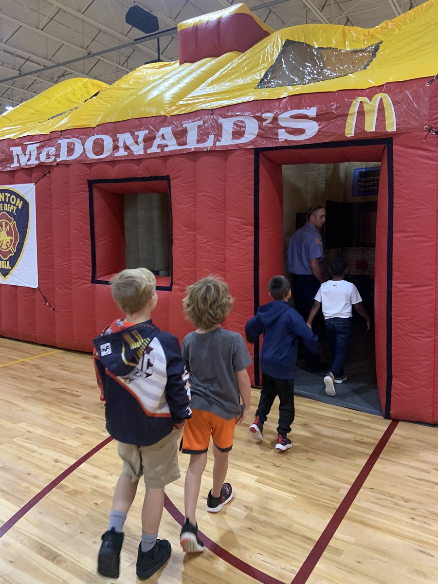 Oyler’s 3rd Graders tweet media