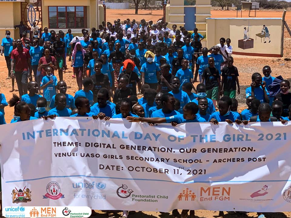 KenyaChildFund's tweet photo. Today, we are in Uaso Girls Secondary School-Samburu to commemorate the International Day of the Girl Child 2021.Themed: Digital Generation, Our Generation!
Every girl voice can change the world.
#UNICEF 
#AntiFGMBoard 
#PCF 
#EndFGM 
#BrightfuturefoundationSamburu.
#MenEndFGM https://t.co/pZ5PhkCprS