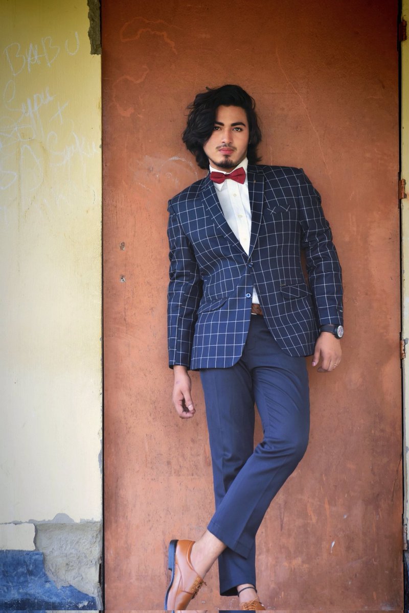 BhaskarDowara13's tweet photo. #formal_look #formal_outfit #long_hairstyel #male_model #photoshoot #runway_model #NorthEast_India #sivsagar #Assam https://t.co/Uflcm8OXfP