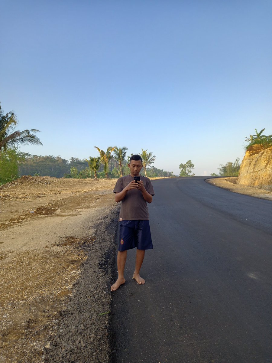 bupaal's tweet photo. Dulu kemana mana sendiri. Sekarang ada pawangnya 😁 https://t.co/UOyA2ZiSmp